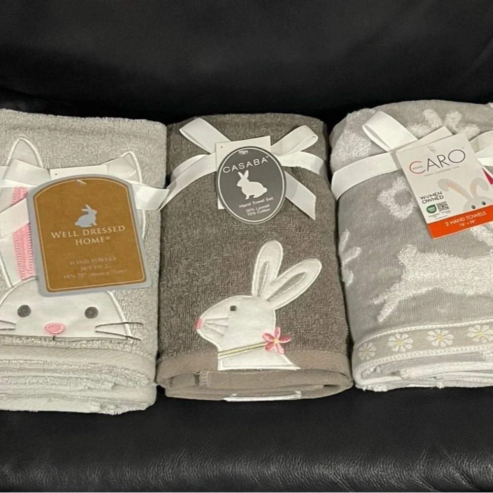 Gray Bunny Hand Towels
